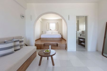 Ammothines Cycladic Suites