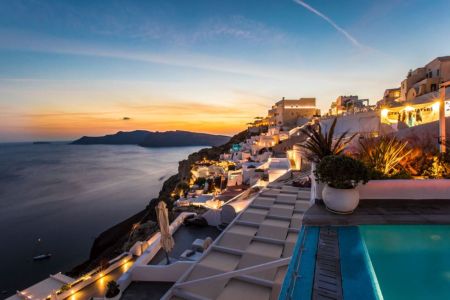 Santorini Secret Suites & Spa