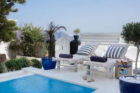 Santorini Secret Suites & Spa